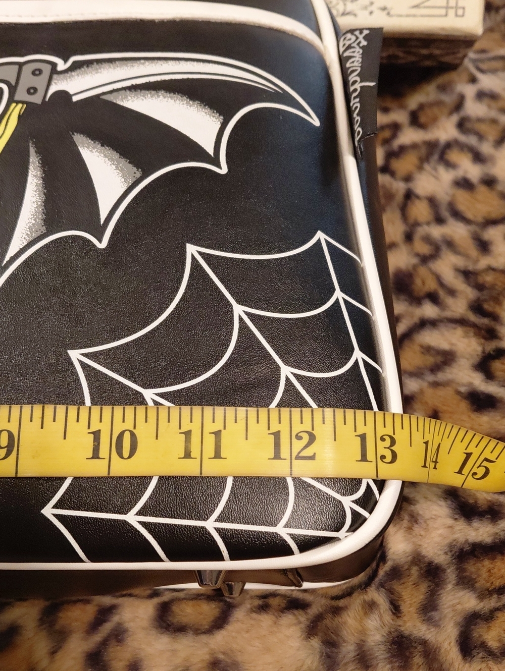 SOURPUSS LARGE Black BAT GRAPHICS ON FRONT RARE BAG - Picture 9 of 16